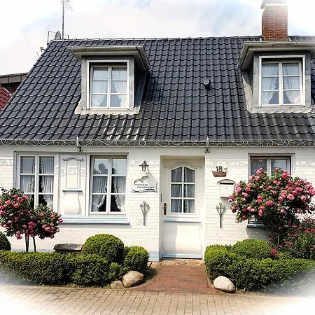 Fischerhuus Lev -farwol * Wyk auf Föhr